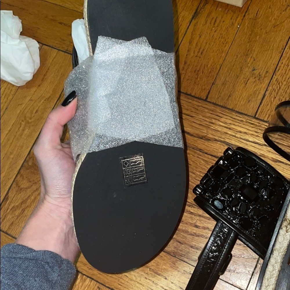 Michael Kors Collection Sandal - Picture 6 of 8